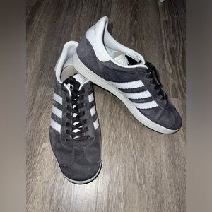 Adidas Gazelle Preowned Womens 6.5 Shoes